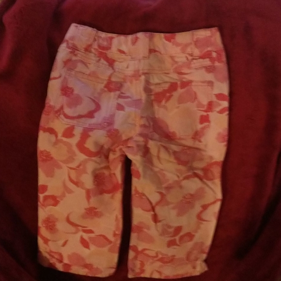 Girls capri pants size 4/5 - Picture 2 of 2